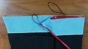 Gorro y vestido de graduación negro para adultos con 2025 borlas uniforme escolar vestido de graduación muestra ceremonia universitaria clásica - Product Image 4