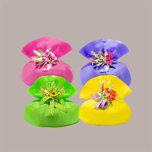 Bolsas de Embalaje TNT Dove de Tela No Tejida, Hechas en Italia, Colores Surtidos, 50x40+22 cm, Paquete de 12 Unidades, Suministros para Pascua - Product Image 3