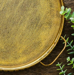 Plateau de service traditionnel en laiton le plus vendu avec corps rond et utilisation pour les festivals et décor de table disponible au meilleur prix - Product Image 3