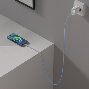 PD35W 1M Type-C vers pour câble pour iPhone CB-317CL charge rapide 3A et transfert de données téléphone portable PVC - Product Image 4