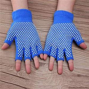 Fitness Grippy Yoga Guantes Medio dedo Diseño sin dedos Antideslizante Transpirable y elástico para deportes y ciclismo - Product Image 4