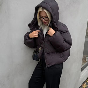 Chaqueta Acolchada Ligera de Poliéster de Alta Calidad para Mujer, Abrigo Cálido de Invierno con Cremallera Completa, Capucha, Diseño Bomber Impermeable y Cortavientos - Product Image 1