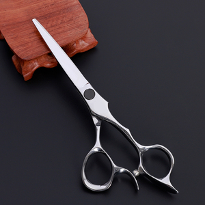 Ciseaux de coiffeur professionnels 6.0 ciseaux de coupe de cheveux de Salon avec de grands trous de doigt fournitures de Salon de coiffure - Product Image 6