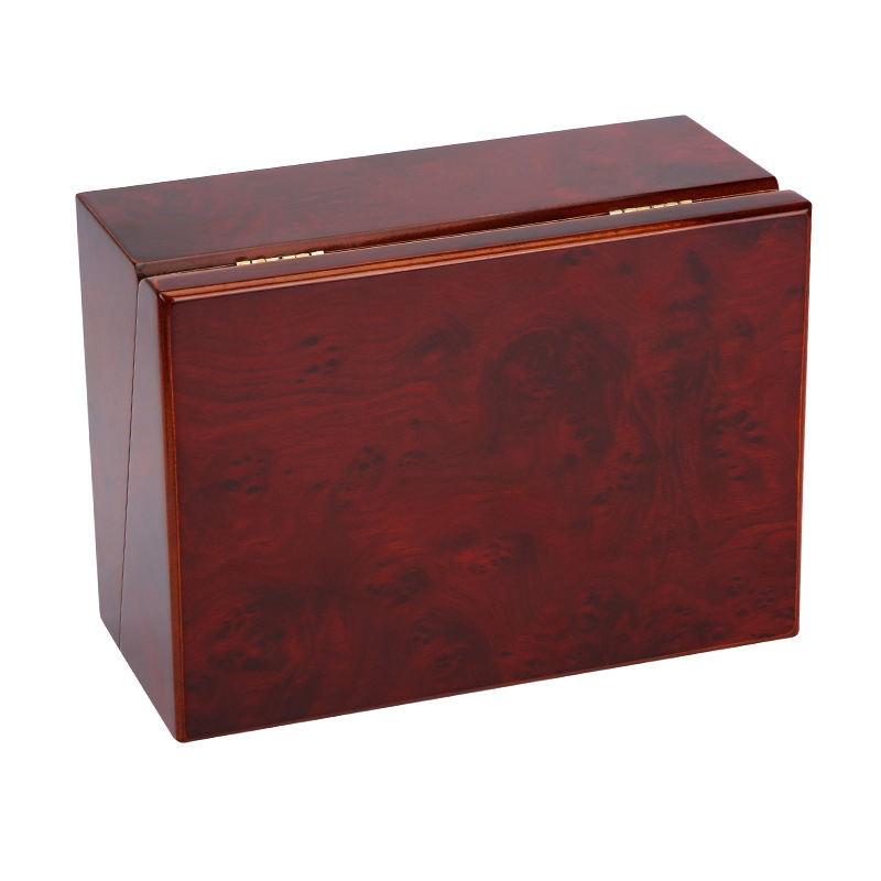 สีน้ำตาล