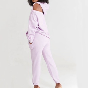 Ensemble survêtement femme streetwear avec logo personnalisé, 100% coton molleton, sweat-shirt et pantalon de jogging deux pièces - Product Image 2