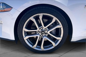 Ford Mustang GT Premium RWD Convertible Usado del 2022 - Product Image 6