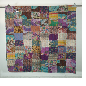 Couettes Kantha 100% coton sur mesure avec motifs géométriques et floraux Paisley imprimés pour les magasins de textiles à la maison - Product Image 1