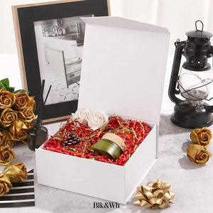 <span class=keywords><strong>2025</strong></span> Bán Buôn Biểu Tượng Tùy Chỉnh Bền Hình Chữ Nhật Cứng Nhắc Hộp Thân Thiện Với Môi Cao Cấp Tóc Giả Màu Đen Hộp Với Miếng Bọt Biển Lót UV Bao Bì - Product Image 5