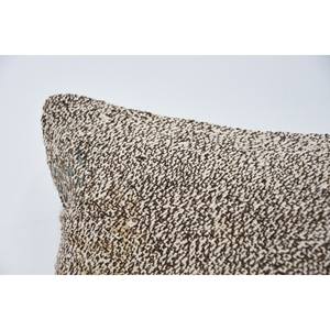 Tapis Kantha en laine beige confortable et durable de 12x24 pouces, motif vintage tissé - Product Image 2