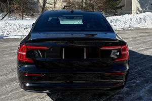 2023 S60 Recharge T8 Plus Black Edition ไมล์น้อย เครื่องยนต์สมบูรณ์แบบ เกียร์อัตโนมัติ หลังคาพาโนรามา ไฟ LED พร้อมส่ง - Product Image 5