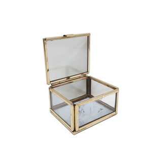 Boîte à bijoux design moderne finition métal et verre couleur or produit personnalisé fait main pour les cadeaux de mariage - Product Image 1