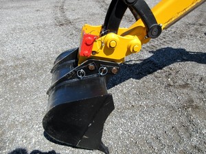 รถตักล้อยาง JCB 1CX มินิสกิดสเตียร์ รถขุดตีนตะขาบสำหรับงานก่อสร้างและฟาร์ม พร้อมเครื่องยนต์ มอเตอร์ ปั๊ม แบริ่ง เกียร์บ็อกซ์ 3.4 2000 กก. - Product Image 6
