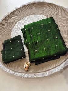 ผ้าส่าหรีผ้าไหมเนื้อนุ่มสำหรับผู้หญิง พร้อมงานปักเลื่อมแฟนซี บุตติ และเสื้อปักลายแฟนซี ผลิตในอินเดีย - Product Image 3