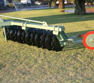 Arado de Discos de Alta Calidad, Accionado por Tractor Diésel, con 3-10 Cuchillas, Construcción Resistente, Alta Productividad para Uso Agrícola - Product Image 3