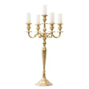 Altın alüminyum uzun boylu şamdan düğün ve parti dekorasyon için alüminyum şamdan masa üstü Centerpiece