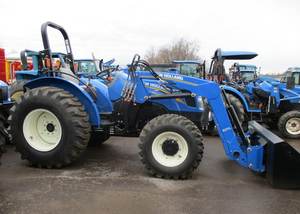 Maquinaria Agrícola de 60 HP, Tractores New Holland Workmaster 60 Usados Disponibles para la Venta - Product Image 2