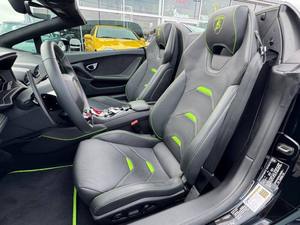 Lamborghini Huracán EVO Spyder 2020 de conception standard - Product Image 2