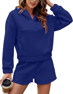 Venta al por mayor transpirable mujeres sudaderas con capucha corto conjunto último estilo de color sólido mujeres sudaderas con capucha corto conjunto - Product Image 1