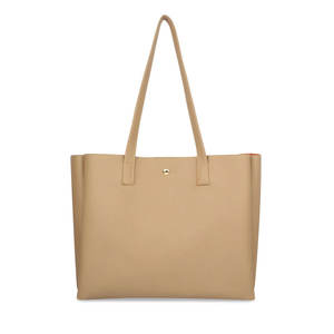 Sac fourre-tout en cuir pour femme Hamid International, prix ajustable, anti-plis, qualité supérieure, couleur/taille personnalisable, tendance du moment - Product Image 3