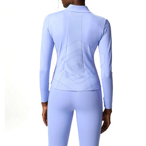 Transpirable y elástico Activewear Yoga Set 2025 Conjunto de yoga sin costuras de cintura alta - Product Image 3