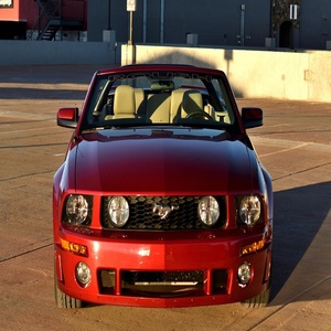 Ford Mustang GT Roadster Sport Convertible 2005 - Product Image 1