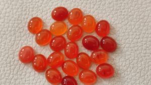 Pierre précieuse de cornaline de haute qualité 6x4mm cabochon lisse de cornaline à dos plat pierre polie Semi précieuse en vrac pour la vente en gros de bijoux - Product Image 5