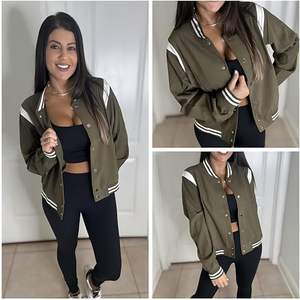 Chaqueta Bomber Varsity de moda de otoño 2025 para mujer, ropa de calle informal con botones y efecto lavado, trajes escolares cortos - Product Image 5