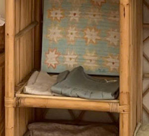 Étagères en rotin modernes de haute qualité pour le salon - Product Image 4