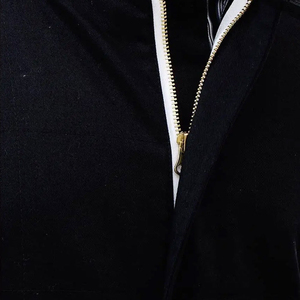 Combinaison de course automobile sur mesure pour hommes en grande taille 2025, OEM, karting, avec broderie et logo imprimé, usine au Pakistan - Product Image 3