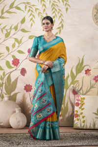 Sarees Tussar Chex de moda con estampados tradicionales de Patola y blusa con borde tejido para compradores de ropa India al por mayor - Product Image 4