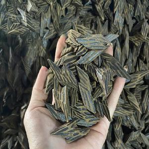 Diffuseur d'encens et d'aromathérapie thérapeutique Tiger Oud Wood Chips pour la relaxation Pure Agarwood Oud - Product Image 1
