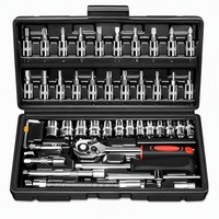 Kit d'outils à main durable de 46 pièces avec clé à cliquet, embouts de douille, rallonges, tournevis, étui rigide pour les tâches mécaniques de bricolage