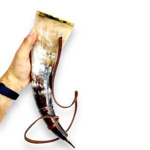 Fait à la main sculpté Viking soufflant corne de boeuf bataille trompette sifflet taureau médiéval buffle sonnant corne anneau en laiton amour écologique - Product Image 6