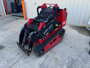 LIVRAISON GRATUITE TORO DINGO TX1000 Mini chargeuse compacte homologuée EPA CE, vérin hydraulique Eaton, pompe à moteur, boîte de vitesses, engrenage, PLC - Product Image 2