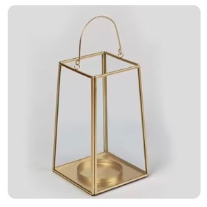 Lanterne en métal de qualité supérieure, sans rouille, pour la décoration de mariage, lanterne suspendue en métal, éclairage décoratif, utilisation pour les fêtes et les mariages - Product Image 5