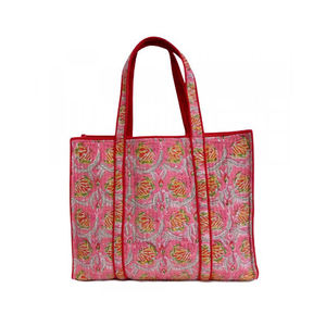 Direct Factory Best Selling Woven Cotton Padded Quilted <b>Tote</b> <b>Bag</b> Hand Block Printed for Stylish Evening <b>Bags</b> Soft and Elegant - Product Image 3