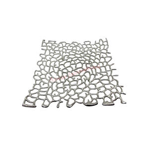 Forme carrée fabriquée en Inde Blanc et Or Plateau de service en métal moulé de haute qualité Vaisselle et articles de service personnalisables à vendre - Product Image 3