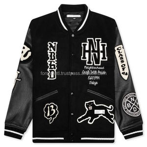 Chaqueta universitaria para hombre Logotipo personalizado Puños acanalados Dobladillo Escote Bolsillo lateral Uniforme de béisbol Mangas de cuero - Product Image 4