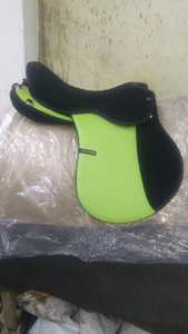 อานม้าสังเคราะห์สถานะ18นิ้วสีดำพร้อมเหล็กป้องกันสนิมภายในต้นไม้พลาสติก - Product Image 4