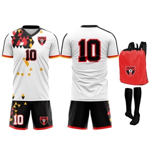 Conjunto de Uniforme de Fútbol Personalizado de Alta Calidad, 100% Poliéster Transpirable, con Estampado Digital, Cuello en V, Manga Corta, para Hombre, 220g - Product Image 3