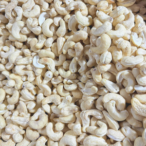 Proveedor Confiable de Nueces de Anacardo Crudas A180 Secas, Santigo, Vietnam - Product Image 1