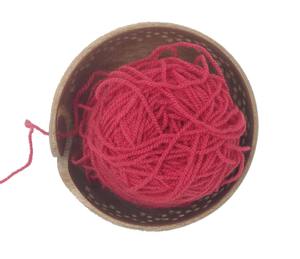 Grand bol en fil de bois fabriqué à la main, bol au crochet au design unique, support de fil pour tricoter la décoration au crochet - Product Image 6