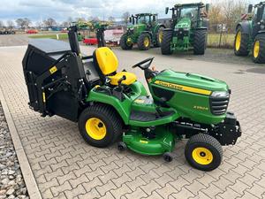 Tractor Cortacésped Eléctrico Industrial Grande X950R para Mantenimiento de Jardines y Corte Profesional de Césped - Product Image 3