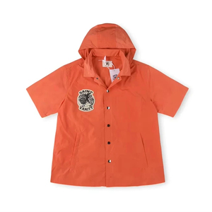 Camiseta deportiva informal con capucha y manga corta, con logotipo personalizado bordado, para hombre. - Product Image 3