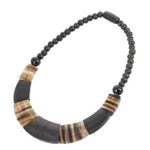 Collier en corne fabriqué à la main pendentif en corne de boeuf naturel sur cordon réglable bijoux tribaux Boho pour hommes et femmes - Product Image 1