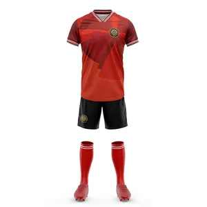 Customized Design and Logo Adults Size Breathable Sports Soccer Uniform Set OEM Service Cheap High Quality Soccer Uniform