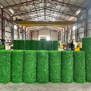 Artificial Grass Chain Link Fence Rolls