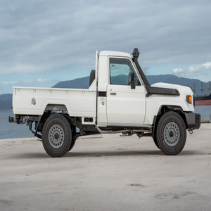 Assez utilisé pour Toyota Land Cruisers Pickup 4.2L moteur diesel 4x4 sièges en cuir tout-terrain direction droite avec caméra arrière prix - Product Image 4