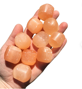 Pierre dégringolée Orange Sélénite cristal naturel dégringolé guérison en vrac dégringolé galets agate dégringolé Gemmes dégringolées; Grossiste - Product Image 2