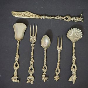 Ensemble de couverts en argent doré de qualité supérieure avec poignées texturées Ensemble de cuillères et fourchettes en acier inoxydable pour les repas et l'hôtel - Product Image 5